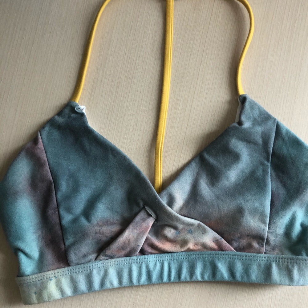 Niyama sol T-back sports bra Small